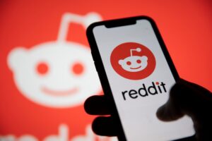 Read more about the article Reddit files to go public — at last