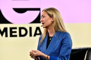 Read more about the article Bumble CEO Whitney Wolfe Herd shares how AI will ‘supercharge’ love and relathionships