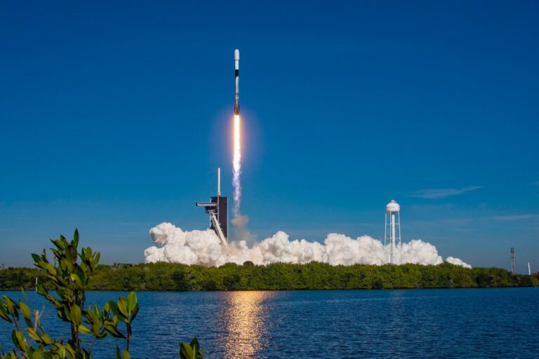 Read more about the article Former top SpaceX exec Tom Ochinero sets up new VC firm, filings reveal