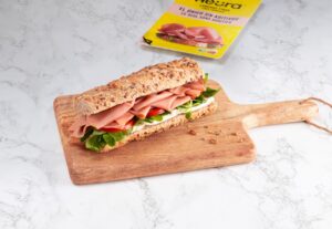 Read more about the article Heura adds ‘York ham style slices’ to its 100%-plant-based vegan mix