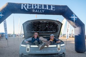 Read more about the article Tesla ‘digs its own grave with the Cybertruck,’ Convoy collapses and Rivian scores a win at Rebelle