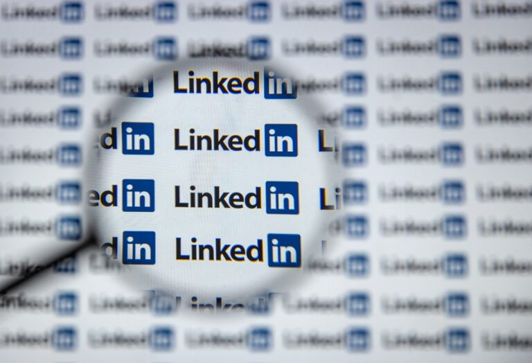 Read more about the article LinkedIn rolls out new job search features to make it easier to find relevant opportunities