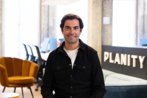 Read more about the article Planity raises $48 million because even hair salons need their own SaaS product