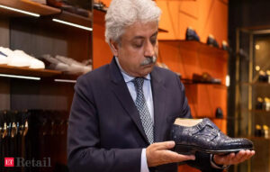 Read more about the article Luxury shoe brand Santoni to invest Rs 15 crore to expand its presence in India, ET Retail